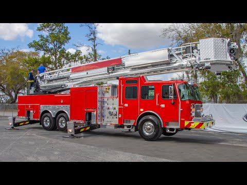 Walk Around of Palm Beach County Fire Rescue's HP 100 - SO143805
