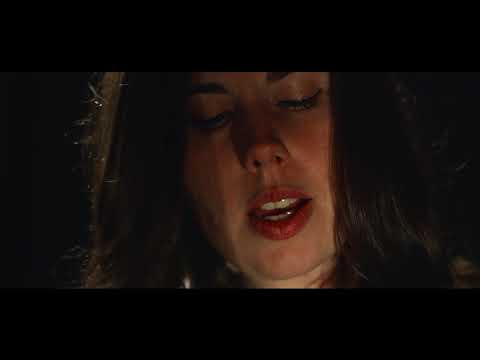 UN LIETO FINE   di ELENA SALVONI