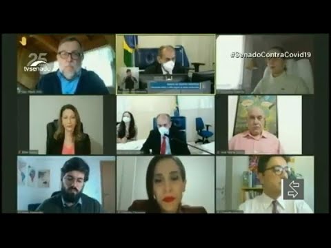 Especialistas divergem sobre projeto que torna educação serviço essencial