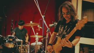 Ozzy Osbourne - Over the mountain / YOYOKA&#39;s 12th Birthday Session