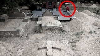 कब्रिस्तान का खौफनाक वीडियो | 5 Scary Graveyard Videos video