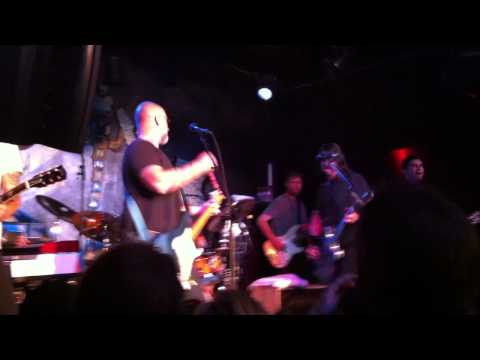 Foo Fighters - Dear Rosemary (with Bob Mould) at the Dragonfly