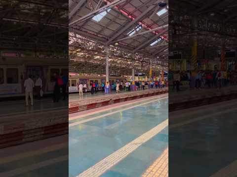 chalti tren me chain pulling kane na nuksan #shorts😯 #ytshorts #viral #trending