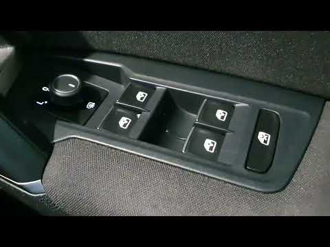 162L1818 - 2016 Volkswagen Tiguan CL 2.0 TDI 150HP M6F 5D 23,900