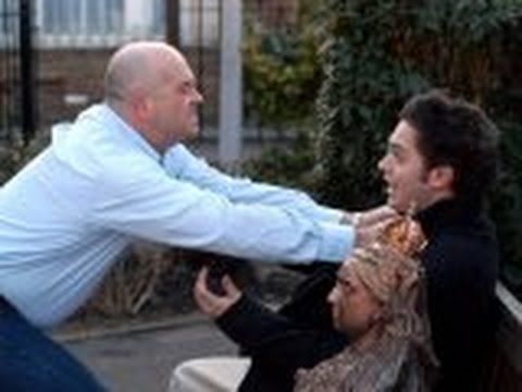 EastEnders 28th April 2006 - Grant Mitchell Vs. Deano Wicks