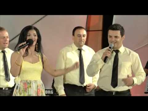 Biljana i Orhideja Bend - Postela Da Delime (Leshochki Folk Fest 2013)