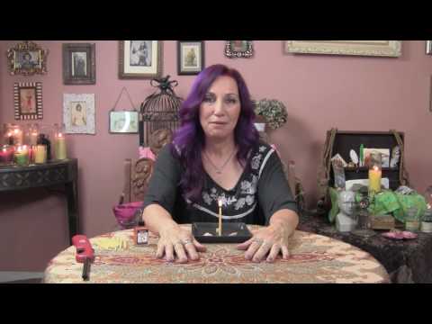 Moon Spell for New Love - Candle Spell Class with Madame Pamita