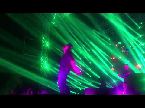 Guzior - Tatuaże z Henny (ft. Reto) LIVE ON STAGE QUESTIWAL 2018 KATOWICE SPODEK