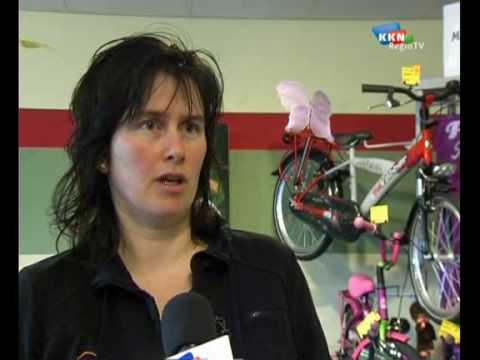 Wereldrecordpoging fietsen in Oploo