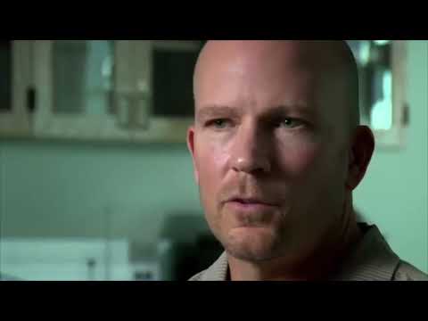 Tilikum attacks Daniel Dukes - Blackfish