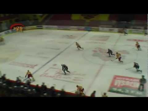 35. kolo - HC Dukla Jihlava - Piráti Chomutov - 19. prosince 2011 - reportáž