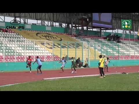 Government Model wins Cadet Boys 4x100m Final A
