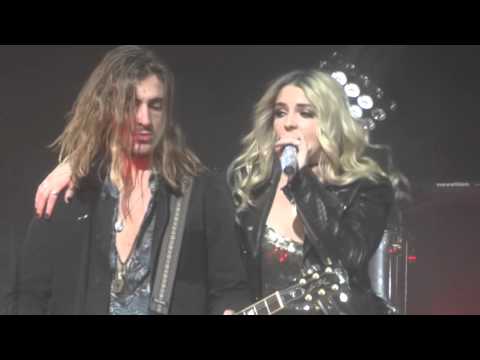 Ain't it Fun (Paramore Cover)- Rydel Lynch/R5- Chicago- 3/10/16