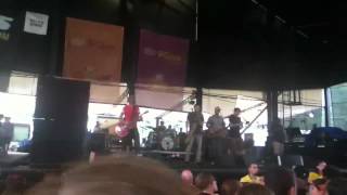 [LIVE] Streetlight Manifesto - We Will Fall Together [Warped Tour Scranton 2012]