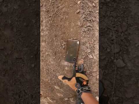 The young man found an iPhone