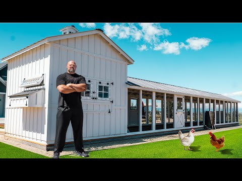 I BUILT THE WORLD'S BIGGEST CHICKEN COOP | CAROLINA COOPS