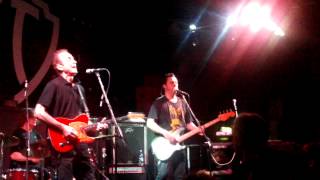 HUGH CORNWELL     Nerves of steel