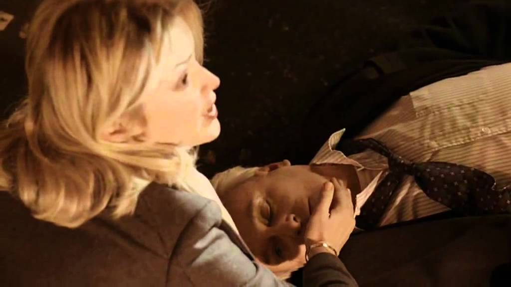 Miniature de la vidéo A la maison pour Noël prochainement sur France 2 du film À la maison pour Noël