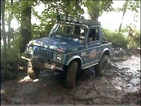 4x4 MuDdY TeAm @ Sclayn 28-29 aug 2004