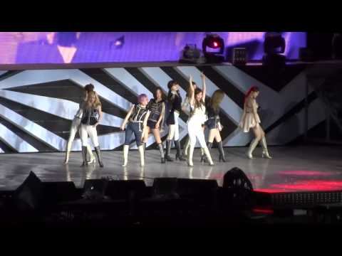 [Fancam] SMTOWN Singapore 23/11/2012 - SNSD (The Boys)