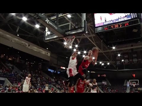 Raptors 905 Highlights: Adams Circus Layup - January 26, 2019