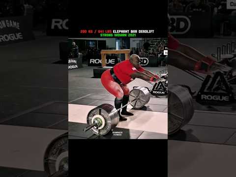 290 Kg / 641 Lbs Elephant bar deadlift Strong Women. #fit #fitness #gym #strongman #deadlift