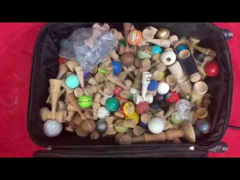 SWEETS UNBOXES DAMA SUITCASE FROM 2012!!