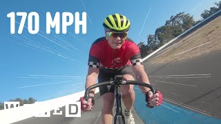 La donna che pedala a quasi 300 km/h