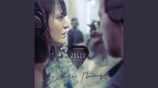 Download lagu Hold on Tight mp3 Download lagu Hold on Tight mp3