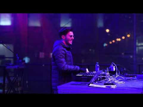 Sean Norvis @ Piața Victoriei 2026 - Surprise act by MC Steliano, Simona Rusu & EVVE