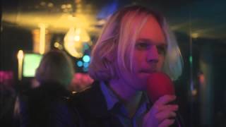 Connan Mockasin - Do I Make You Feel Shy? (2013) [Music Video]