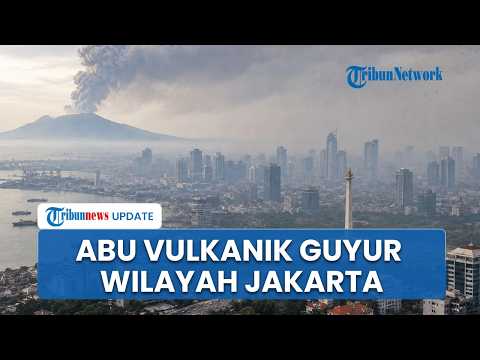 Visual Terkini! Kondisi Abu Vulkanik yang Hujani Wilayah Jakarta Imbas Erupsi Gunung Anak Krakatau