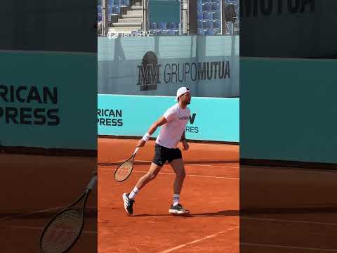 Medvedev & Dimitrov Have Fun Practicing in Madrid! 😁