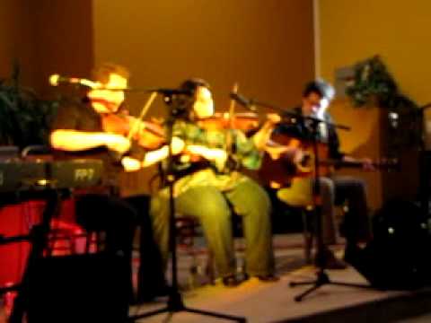 Fiddle Concert - Troy MacGillivray, Patti Lamoureux, Louis-Charles Vigneau - Beaumont Rag