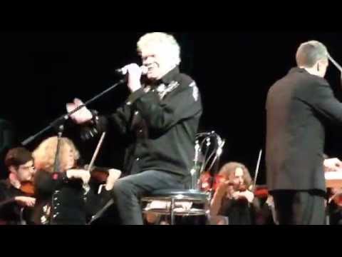 Dan McCafferty & RazamaNAZ (Nazareth tribute band) + orchestra - Hair Of The Dog