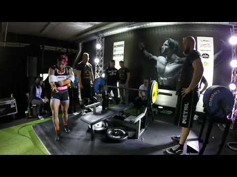 Vanessa Torres "slingshot" penkkipunnerrus 130 kg