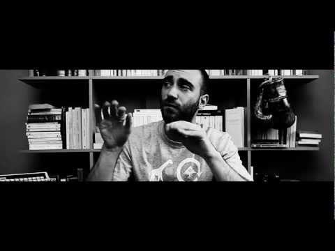 Lucio Bukowski - Sans Signature (Oster Lapwass) / Réa : Overcom Pictures