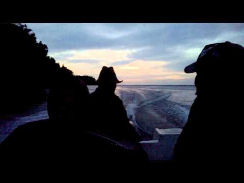 Ankkurit nostakaa...