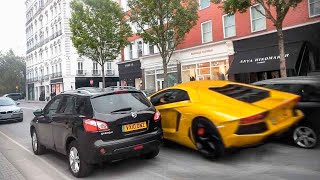 TOTAL IDIOTS IN CARS!