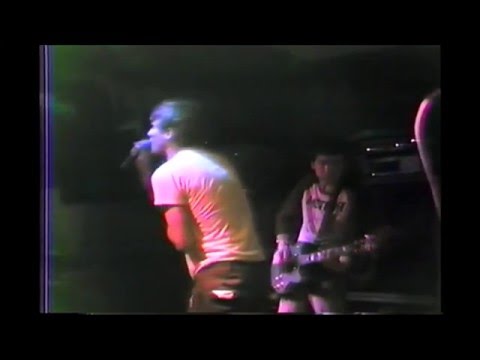 Descendents - Silly Girl Live 1985