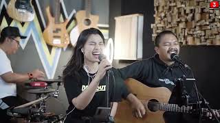 Download lagu Seberkas Sinar Cover Delisa Herlina mp3