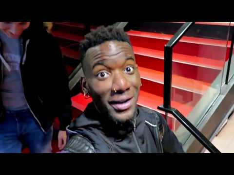 FOUTRE LA MERDE DANS UN MAGASIN / Lion D'or