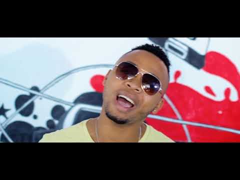 Pr KOMEDO PHOTOSHOP (CLIP OFFICIEL)