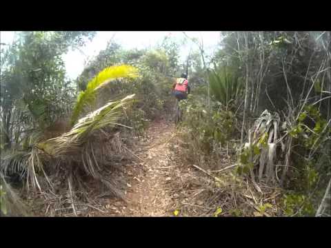 Pedal no gasoduto. Serra - ES  -  Trecho falésia de Nova Almeida.