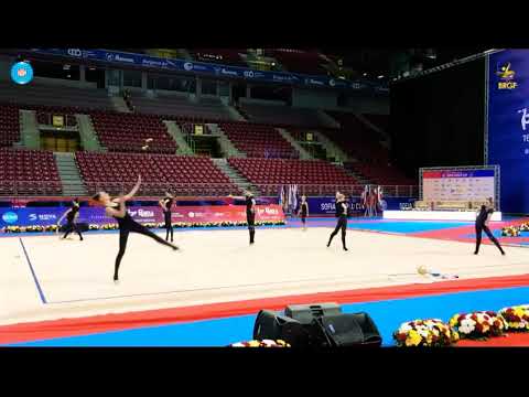 Ucrânia 2 massas 3 arcos 2019/ Ukraine 2 clubs 3 hoops 2019 world cup Sofia training