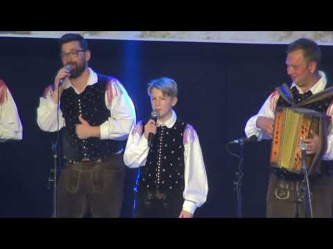 Ansambel Nemir in Miha Pavlin - Pod Gorjanci je otoček (v živo)