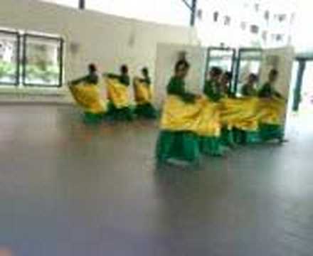 download lagu mp3 mp4 Minds Clementi, download lagu Minds Clementi gratis, unduh video klip Minds Clementi