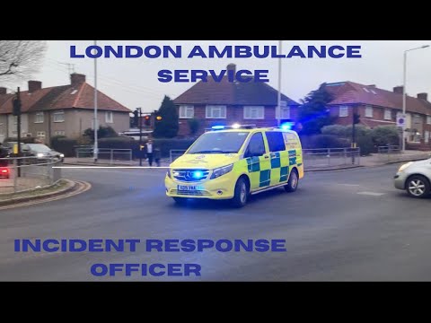*BRAND NEW* London Ambulance Service Mercedes Benz Vito IRO responding