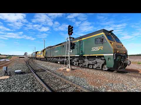 RL307, 4904 & RL302 Goobang Junction East NSW.  Mon 22nd Aug 2022