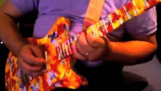Video thumbnail for Danelectro DC59 'O' Psychedelic by roadster74brabus